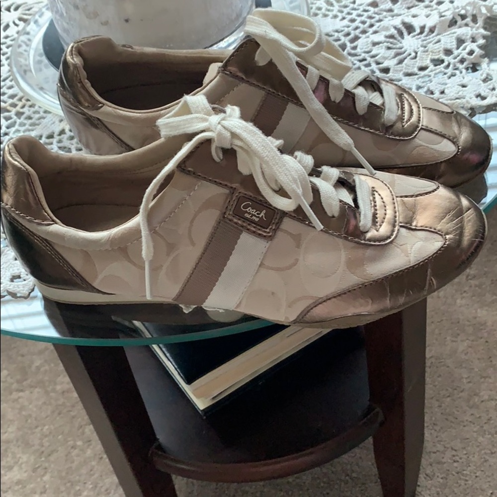 Ladies Coach Kinsley Sneakers